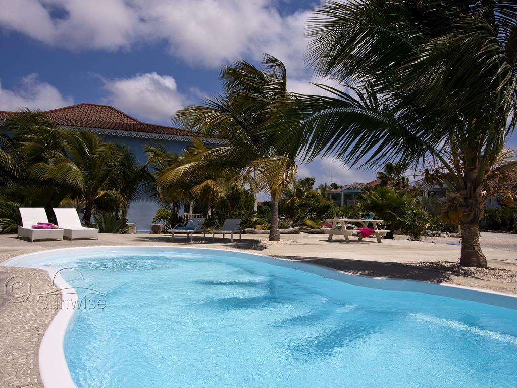 Ocean Blue Bonaire Lägenhet Playa Exteriör bild